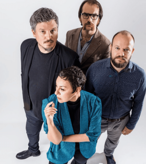 Mangroove Komad Neba Album Pitanja Odgovora I Igre Mangroove Komad Neba Album Pitanja Odgovora I Igre