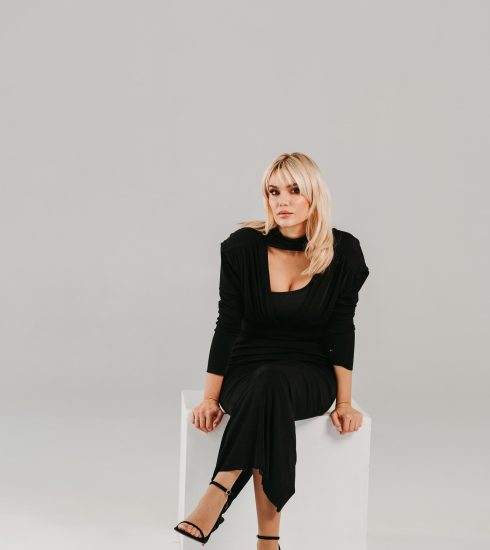 Portret fotografija pevačice Lene Kovačević