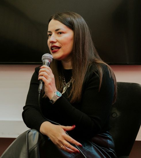 Zlata Lukić, Erste Banka fotografija