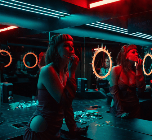 Kadar iz filma Karmadona